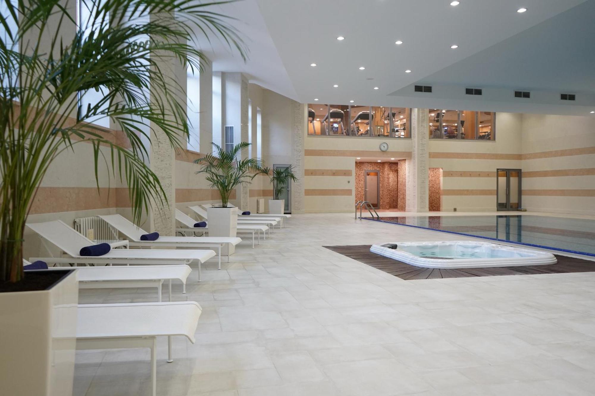 Orion Hotel Bishkek Exterior photo Spa at the Hotel